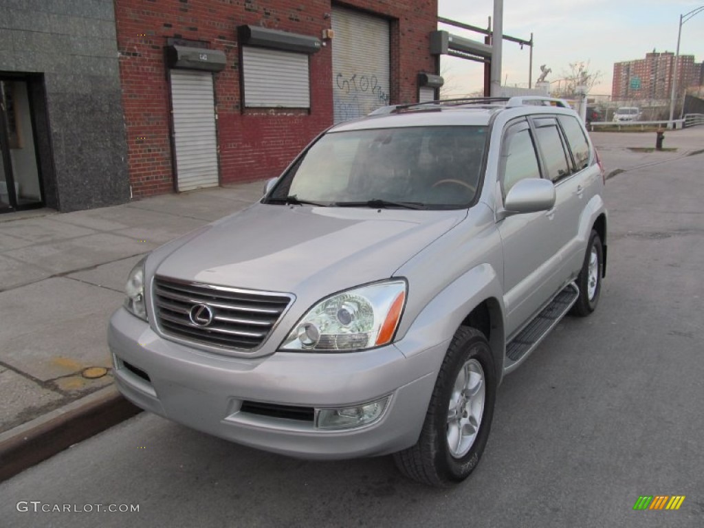 2004 GX 470 - Silver Pine Metallic / Dark Gray photo #2