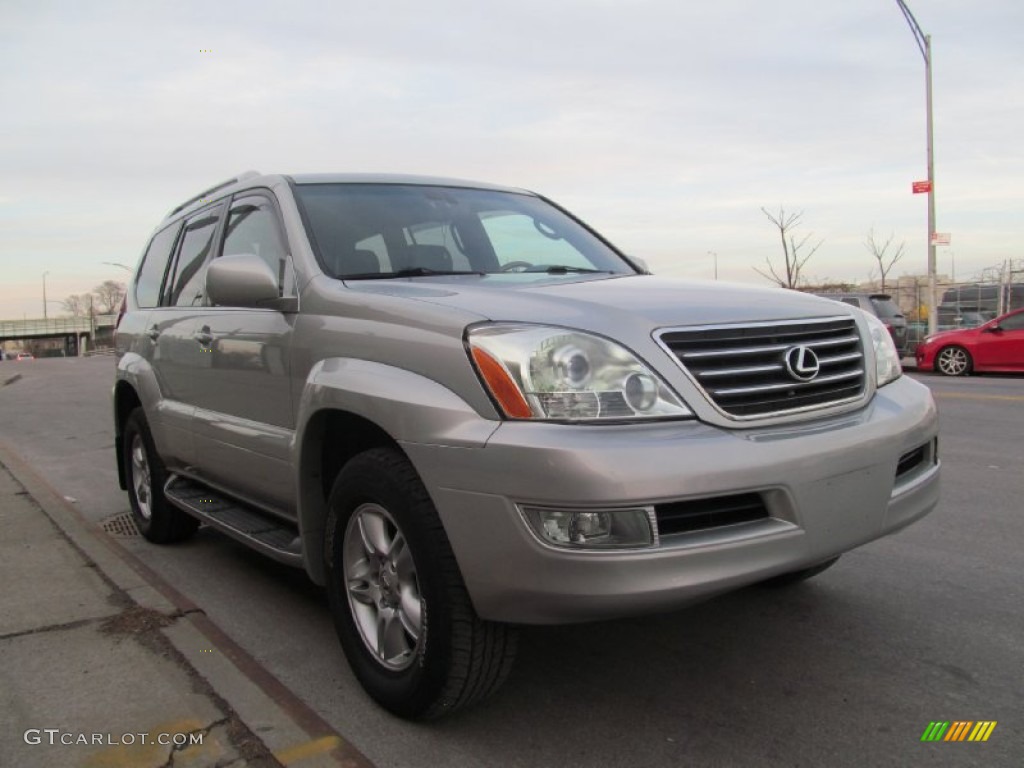 2004 GX 470 - Silver Pine Metallic / Dark Gray photo #3