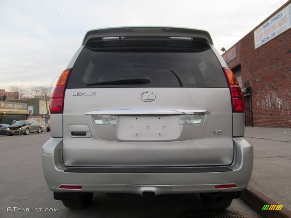 2004 GX 470 - Silver Pine Metallic / Dark Gray photo #18