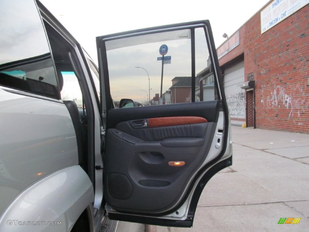 2004 GX 470 - Silver Pine Metallic / Dark Gray photo #32