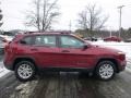 Deep Cherry Red Crystal Pearl - Cherokee Sport 4x4 Photo No. 6