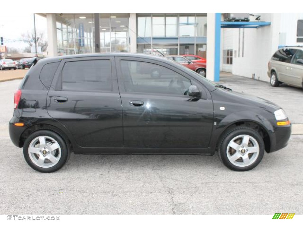 2007 Aveo 5 LS Hatchback - Black / Charcoal Black photo #1