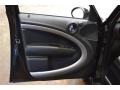 Absolute Black Metallic - Cooper Countryman Photo No. 12