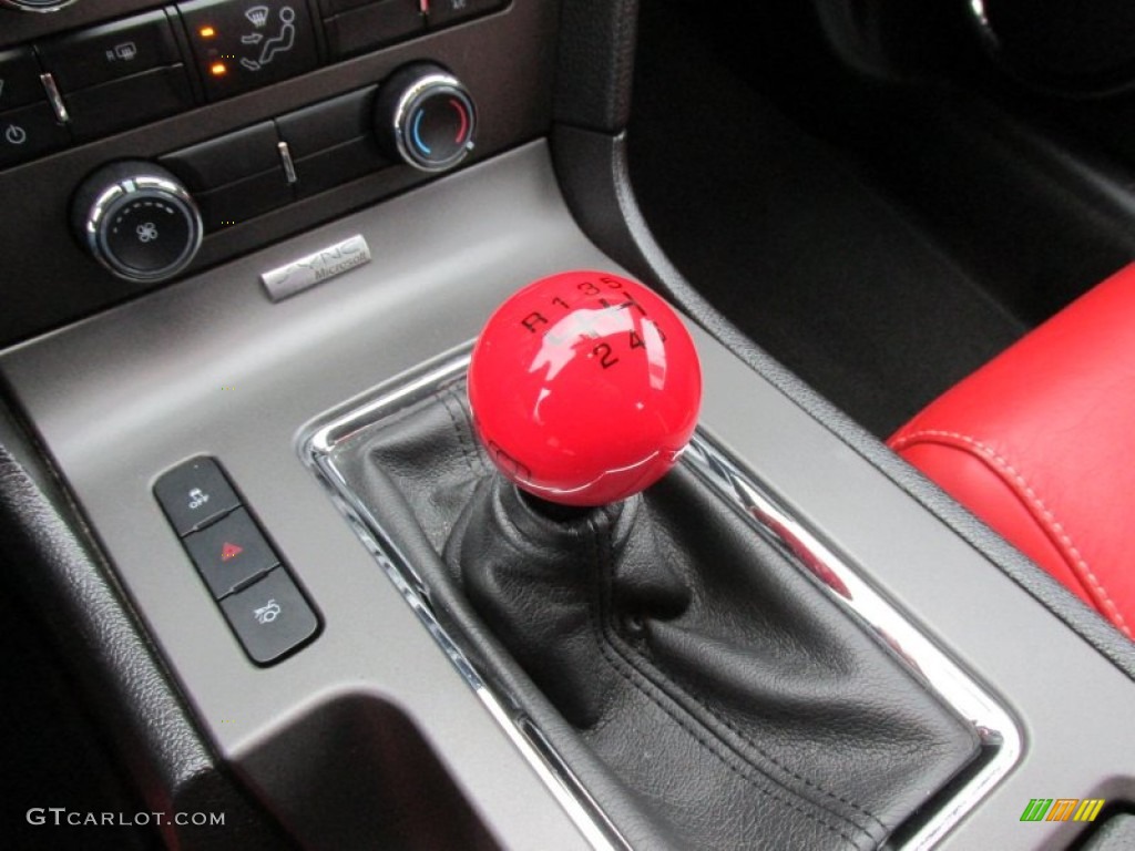 2012 Ford Mustang GT Coupe Transmission Photos