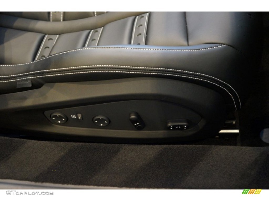 2015 Ferrari 458 Spider Controls Photo #101150092