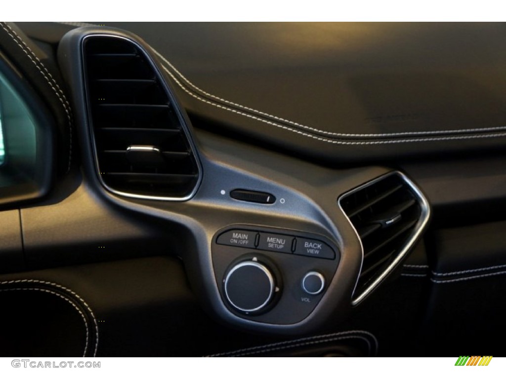 2015 Ferrari 458 Spider Controls Photo #101150203