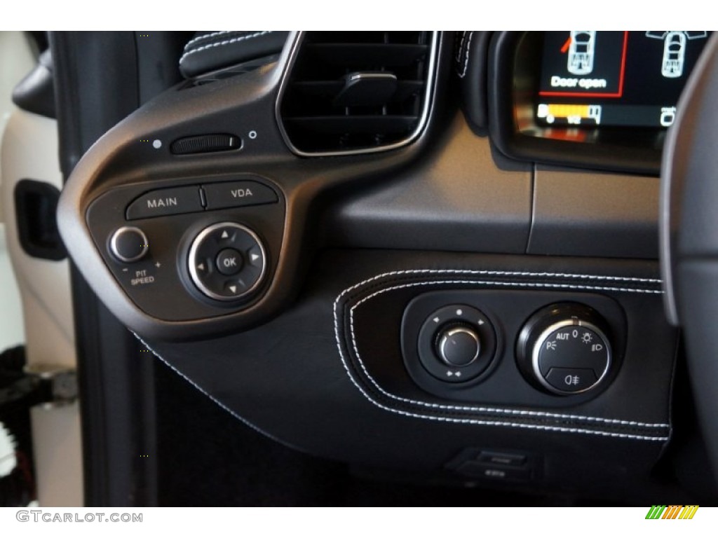2015 Ferrari 458 Spider Controls Photo #101150280