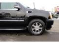 2008 Black Raven Cadillac Escalade ESV AWD  photo #33