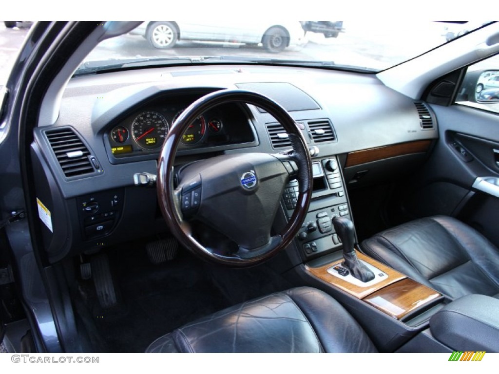 2005 Volvo XC90 V8 AWD Interior Color Photos