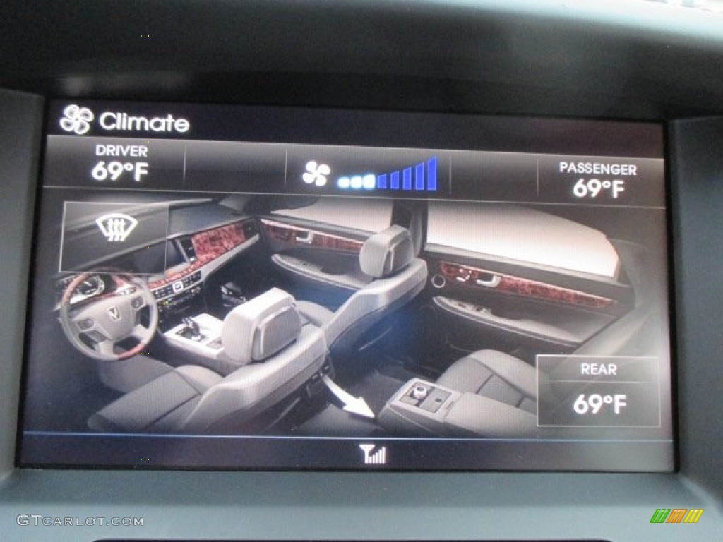 2014 Equus Signature - Casablanca White / Ivory photo #60