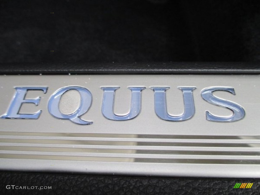 2014 Equus Signature - Casablanca White / Ivory photo #82