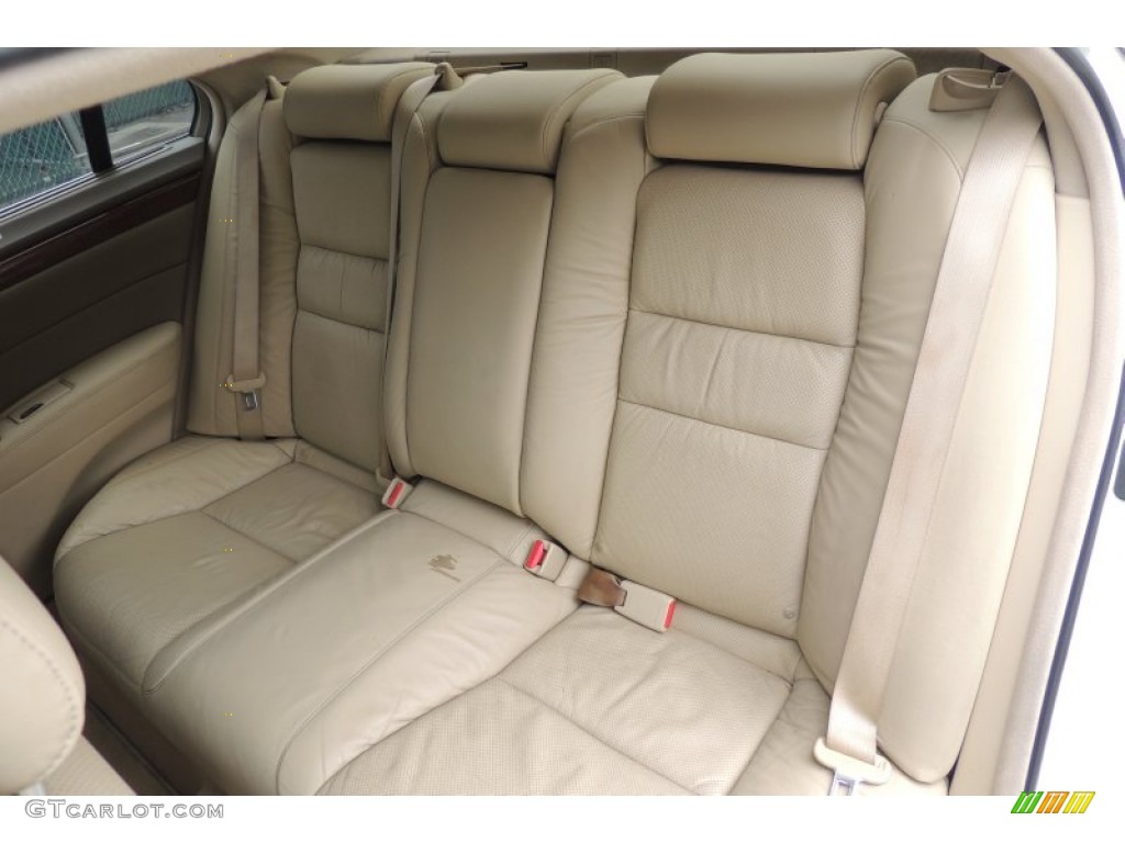 2007 Acura RL 3.5 AWD Sedan Rear Seat Photo #101165703