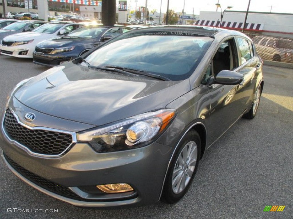 Graphite Steel 2015 Kia Forte5 EX Exterior Photo #101165916