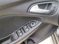 Magnetic Metallic - Focus SE Hatchback Photo No. 23