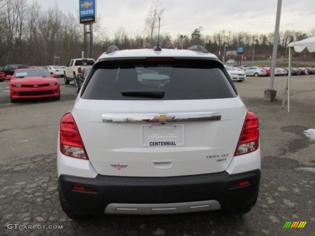 2015 Trax LTZ AWD - White Pearl Tricoat / Jet Black/Brownstone photo #5