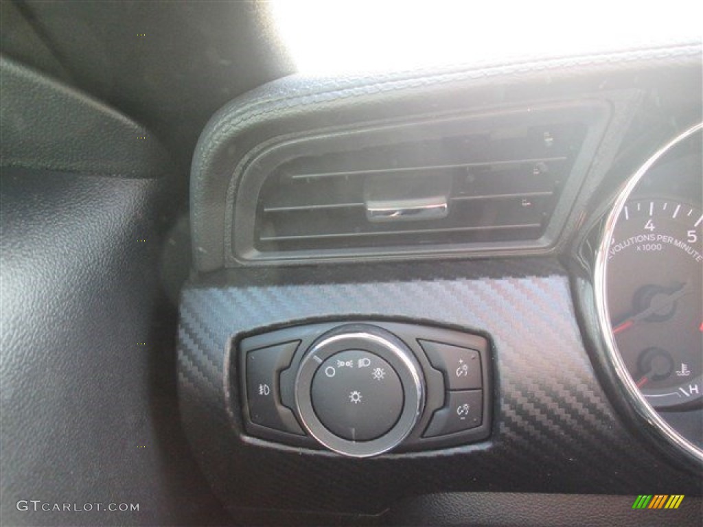 2015 Mustang V6 Coupe - Ingot Silver Metallic / Ebony photo #23