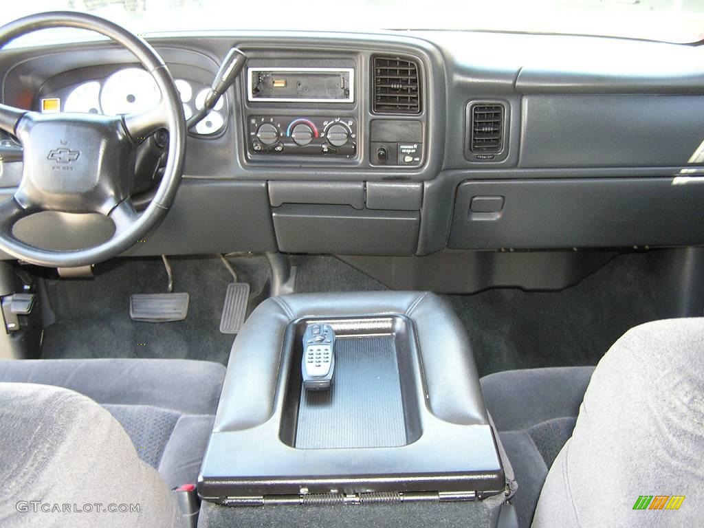 2002 Silverado 1500 LS Extended Cab 4x4 - Light Pewter Metallic / Graphite Gray photo #8