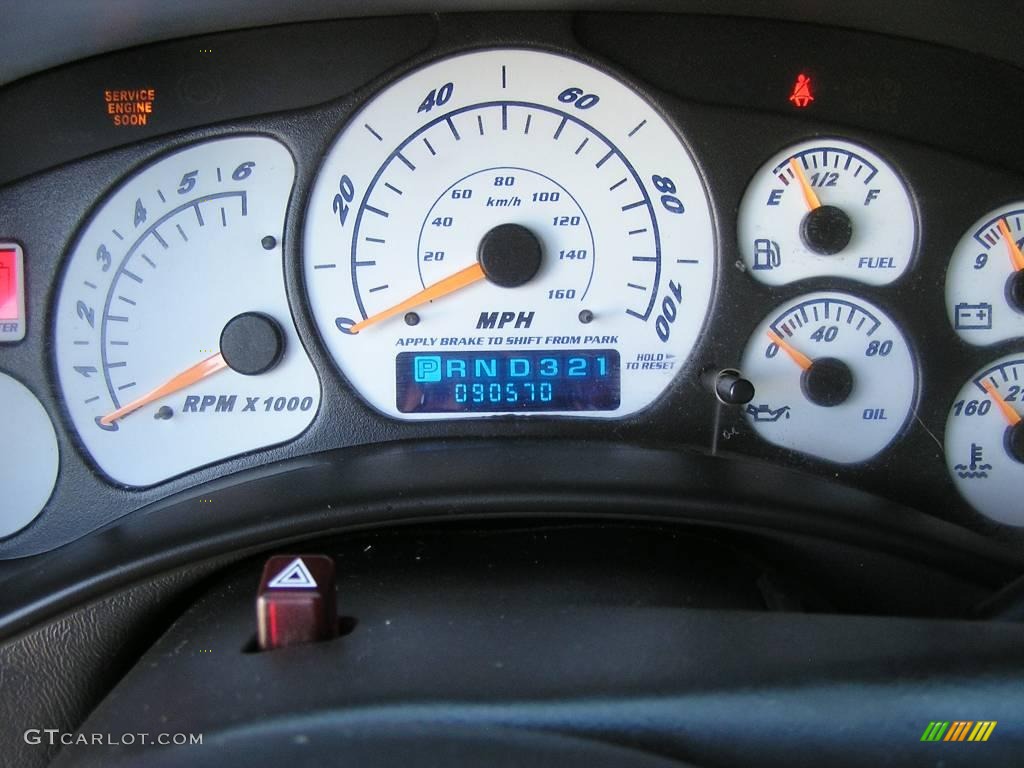 2002 Silverado 1500 LS Extended Cab 4x4 - Light Pewter Metallic / Graphite Gray photo #18