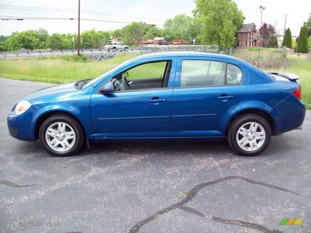 2005 Cobalt LS Sedan - Arrival Blue Metallic / Gray photo #6