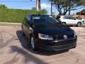 Black - Jetta SE Sedan Photo No. 7