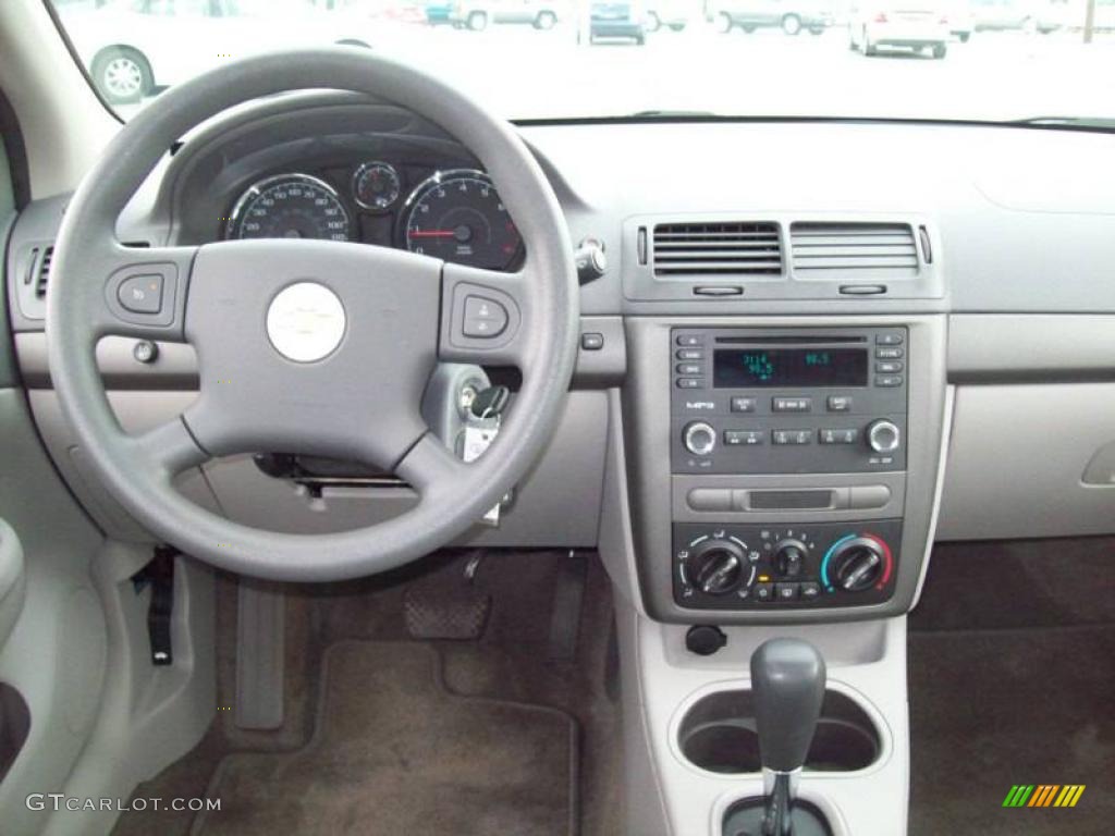 2005 Cobalt LS Sedan - Arrival Blue Metallic / Gray photo #21