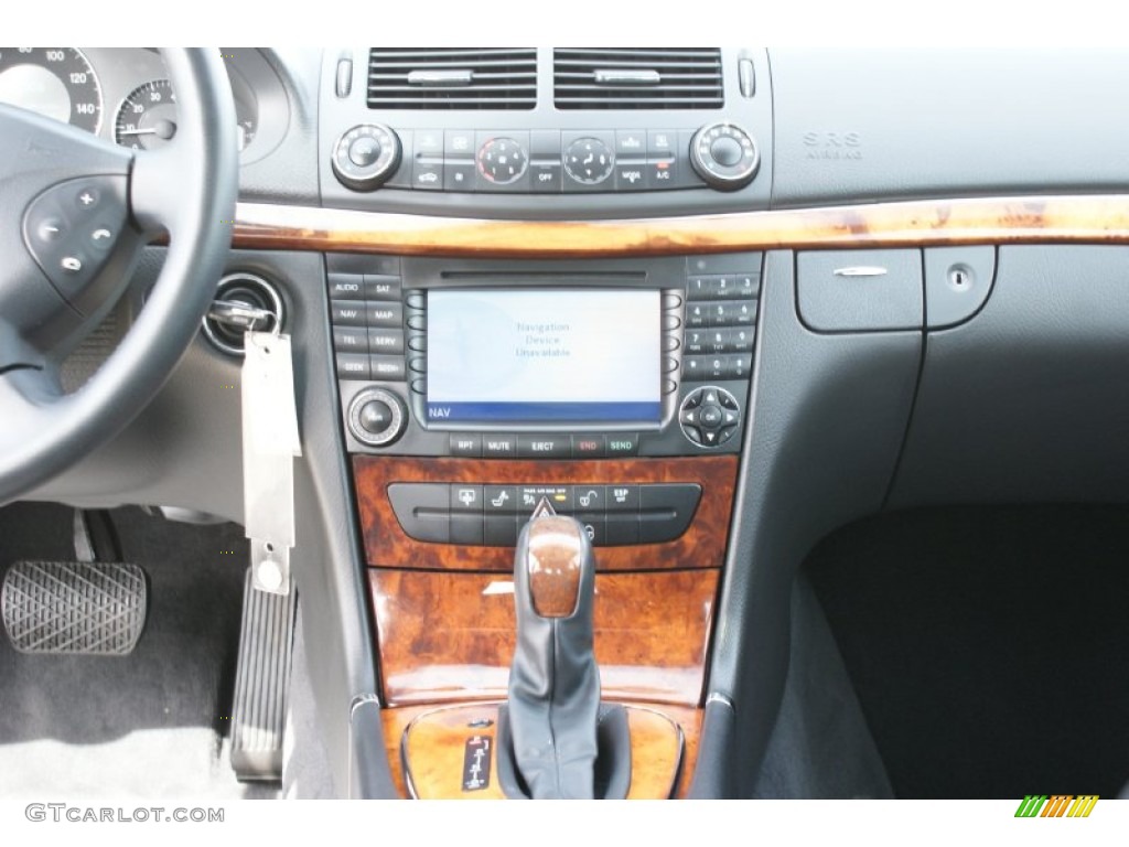 2005 E 320 4Matic Sedan - Pewter Metallic / Stone photo #25