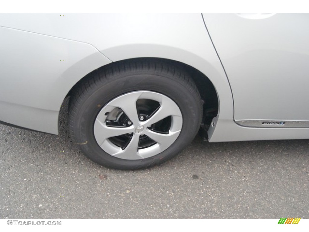 2015 Toyota Prius Two Hybrid Wheel Photo #101201339