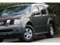 2007 Storm Gray Nissan Pathfinder SE  photo #26