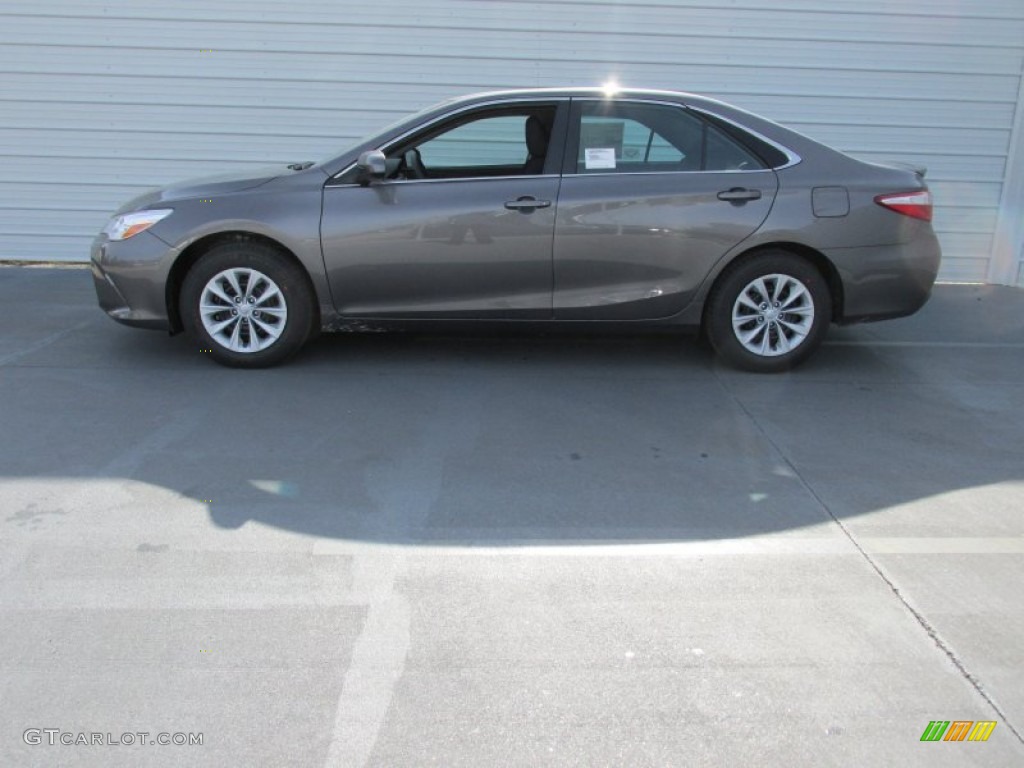 2015 Camry LE - Predawn Gray Mica / Black photo #6