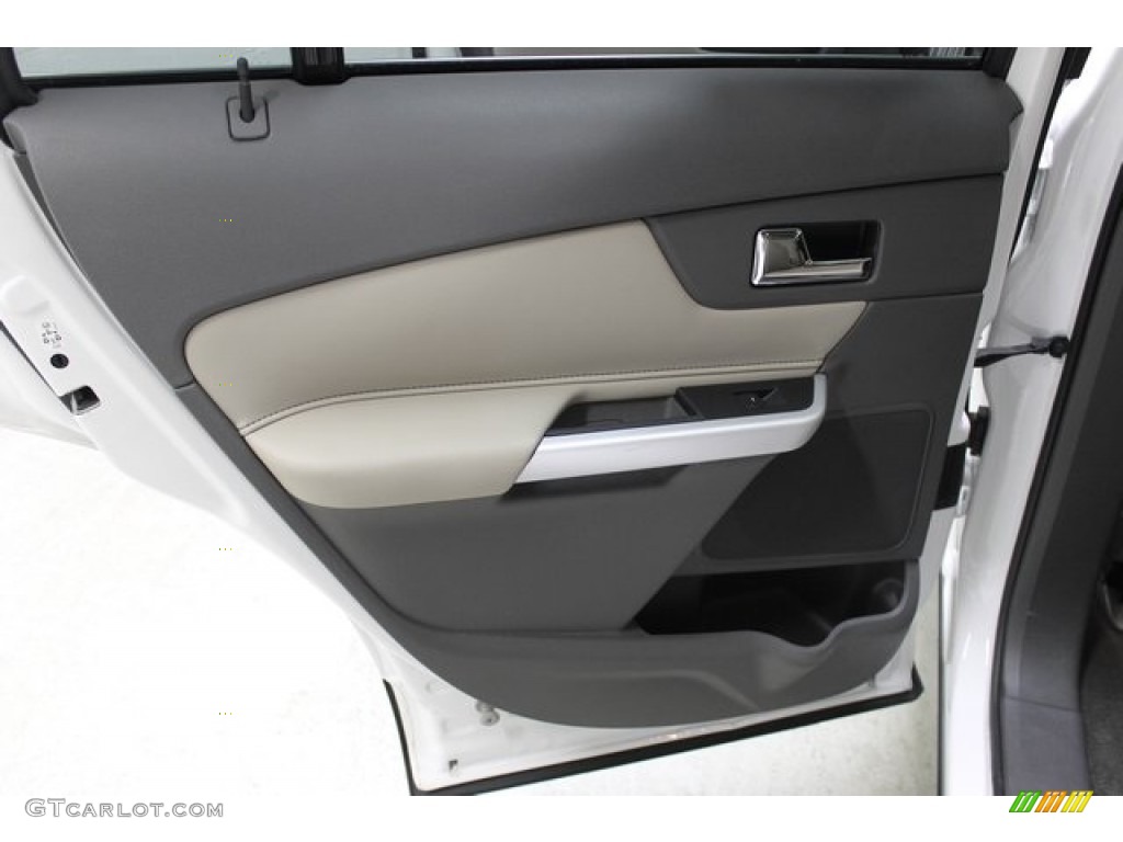 2012 Edge Limited AWD - White Platinum Metallic Tri-Coat / Medium Light Stone photo #19