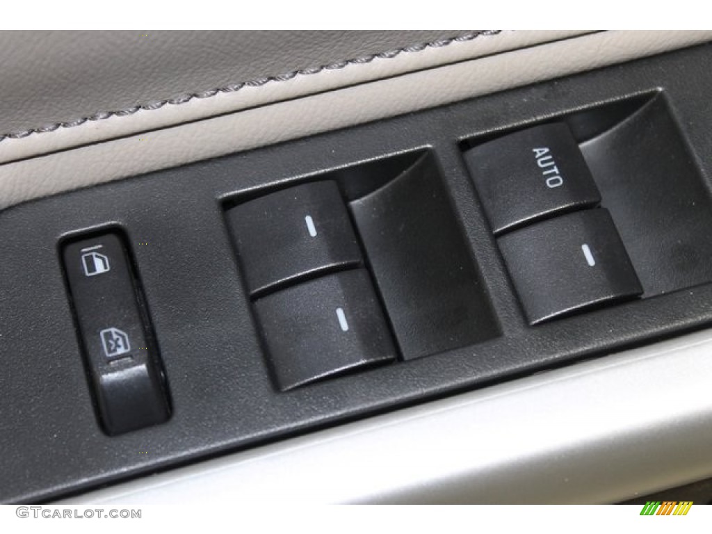 2012 Edge Limited AWD - White Platinum Metallic Tri-Coat / Medium Light Stone photo #24