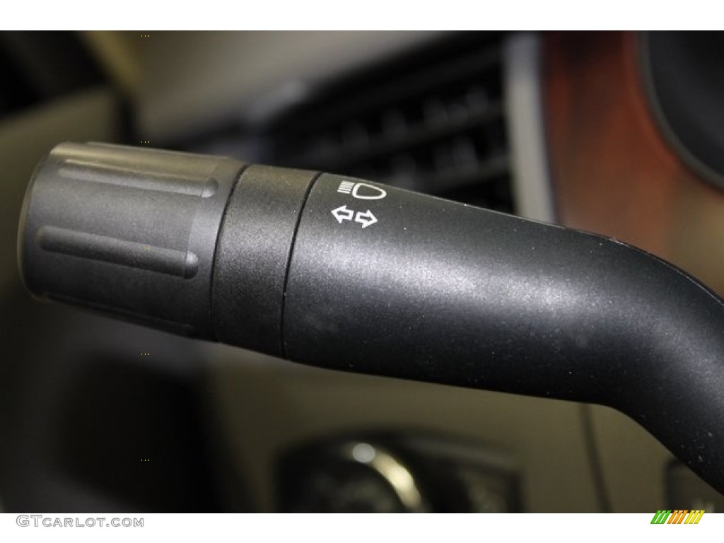 2012 Edge Limited AWD - White Platinum Metallic Tri-Coat / Medium Light Stone photo #30