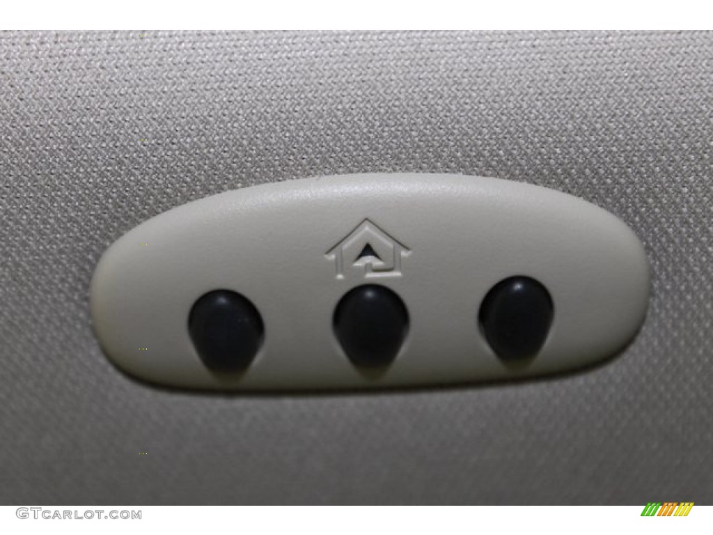 2012 Edge Limited AWD - White Platinum Metallic Tri-Coat / Medium Light Stone photo #35