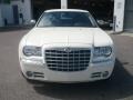 Stone White - 300 C HEMI AWD Photo No. 2