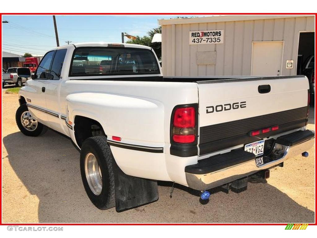 1997 Ram 3500 Laramie Extended Cab 4x4 Dually - Bright White / Gray photo #3