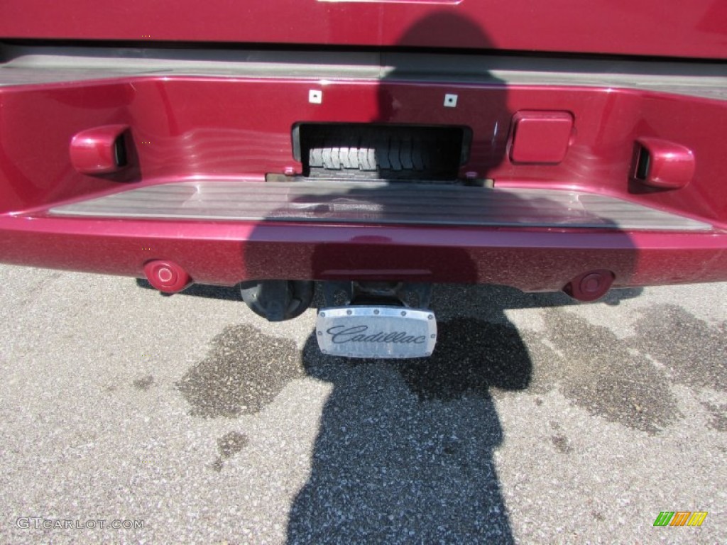 2004 Escalade AWD - Red E / Shale photo #11