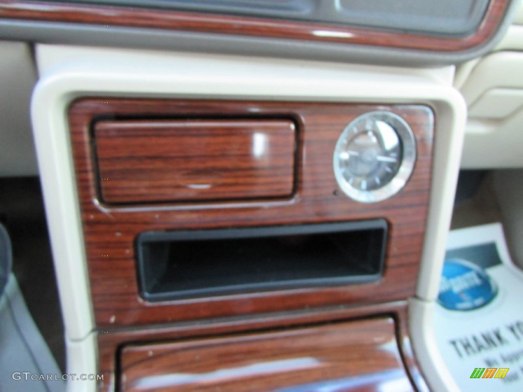 2004 Escalade AWD - Red E / Shale photo #40