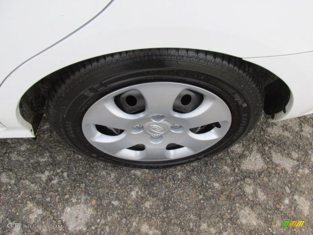 2007 Spectra EX Sedan - White / Gray photo #3