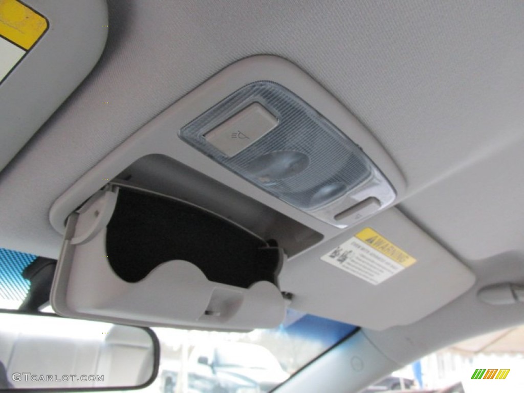 2007 Spectra EX Sedan - White / Gray photo #33