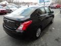 Super Black - Versa 1.6 S Sedan Photo No. 3