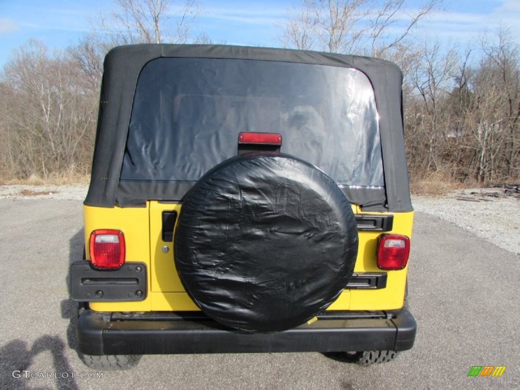 2004 Wrangler X 4x4 - Solar Yellow / Dark Slate Gray photo #4