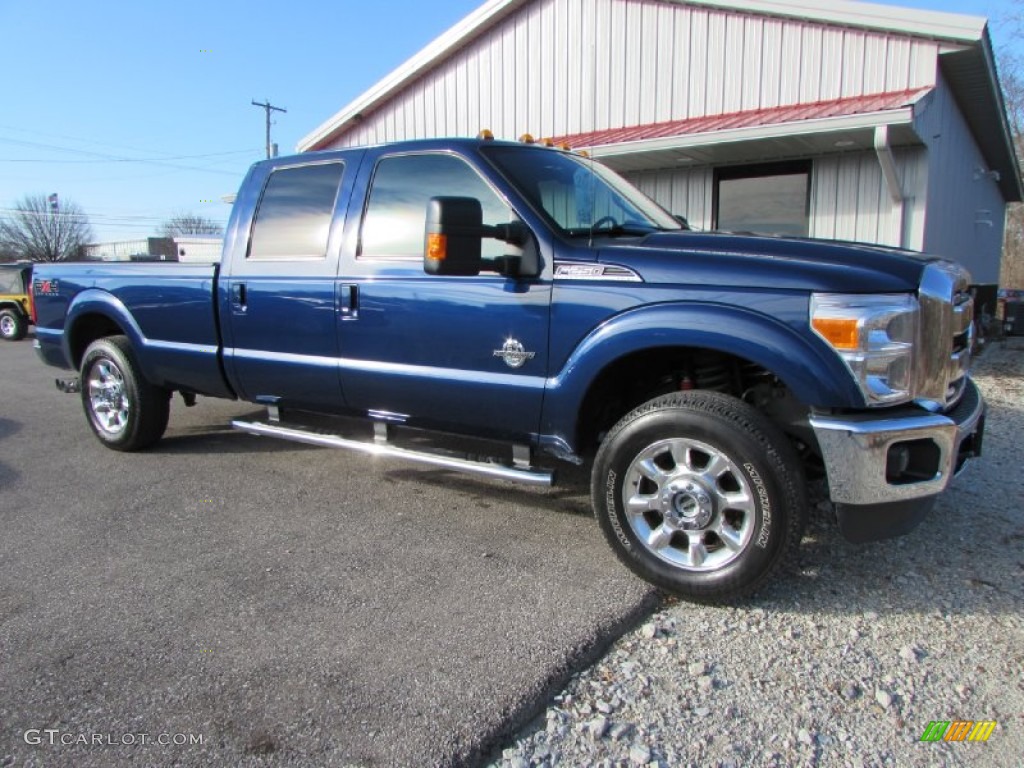 2011 F250 Super Duty Lariat Crew Cab 4x4 - Dark Blue Pearl Metallic / Black Two Tone Leather photo #7