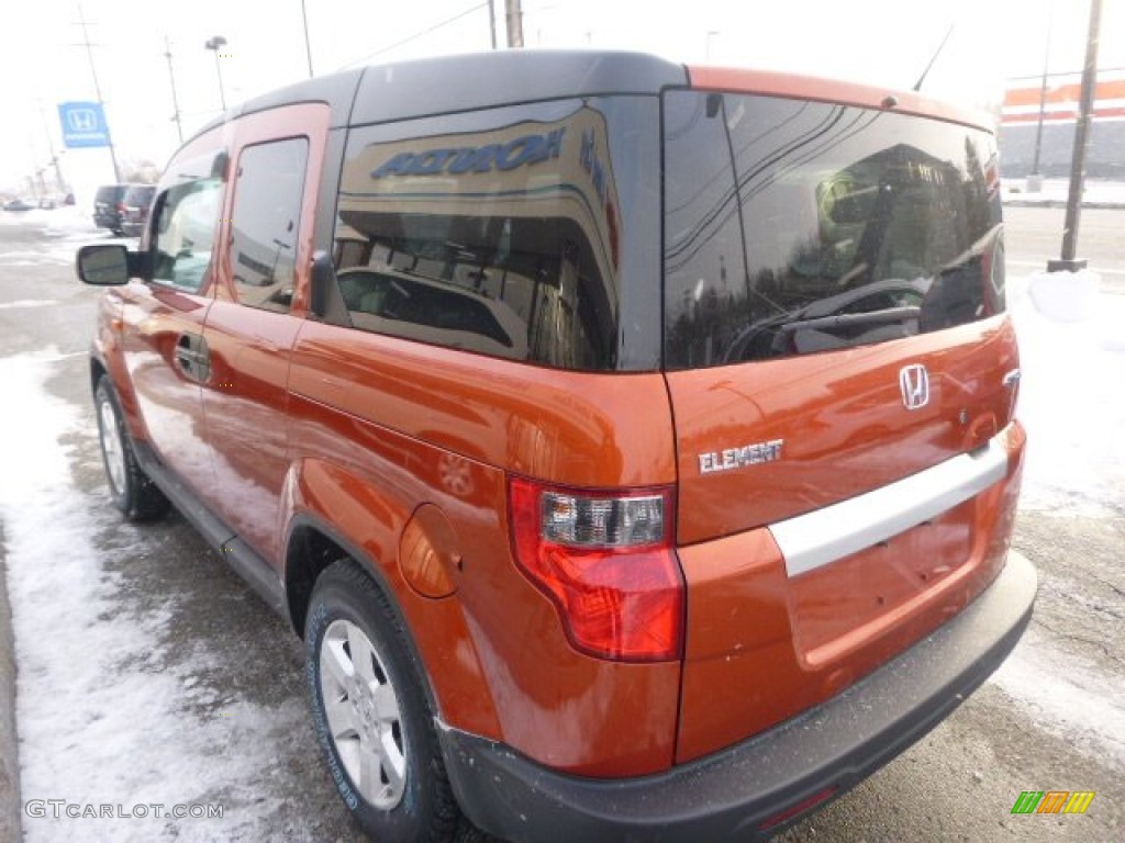 2011 Element EX 4WD - Citrus Fire Metallic / Titanium photo #6