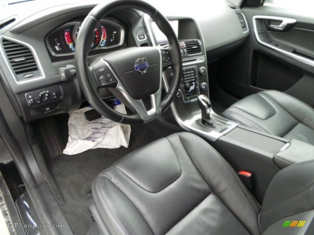 Black Interior 2014 Volvo XC60 3.2 Photo #101230350