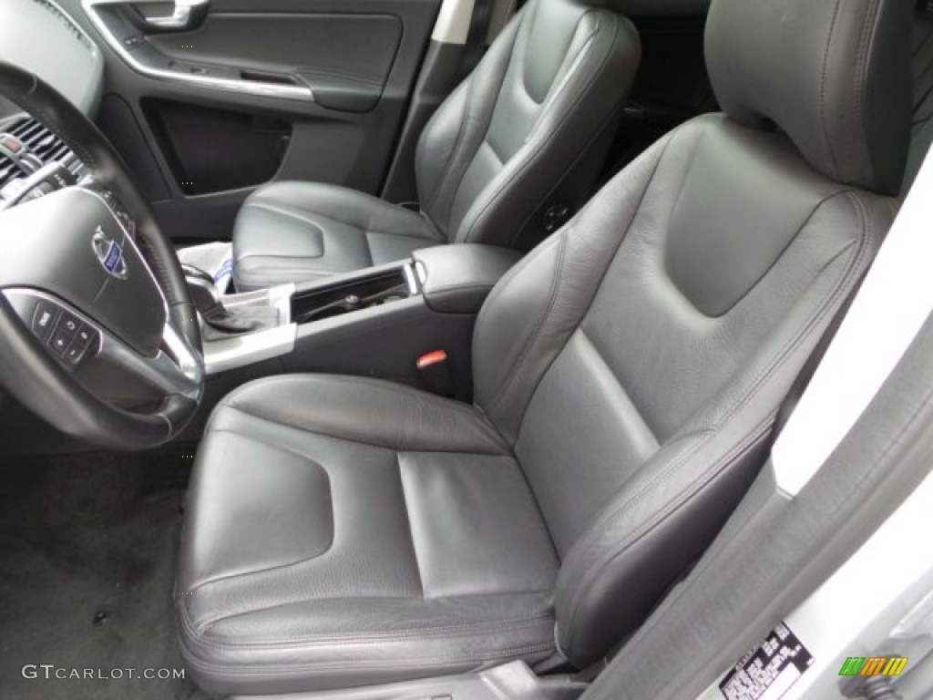 2014 Volvo XC60 3.2 Front Seat Photos