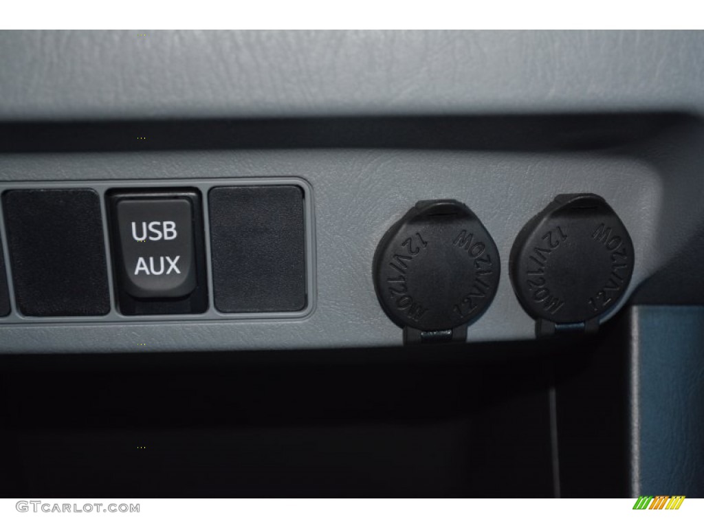 2015 Tacoma V6 PreRunner Double Cab - Black / Graphite photo #16