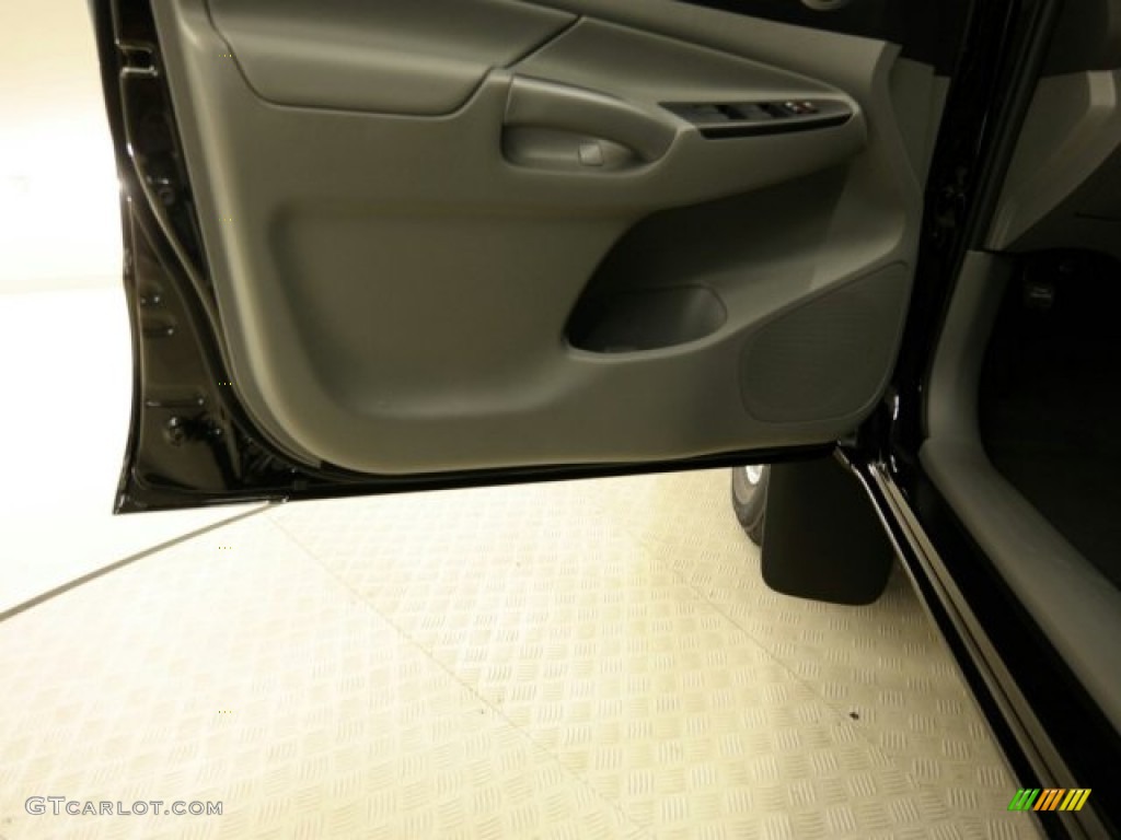 2015 Tacoma V6 PreRunner Double Cab - Black / Graphite photo #21