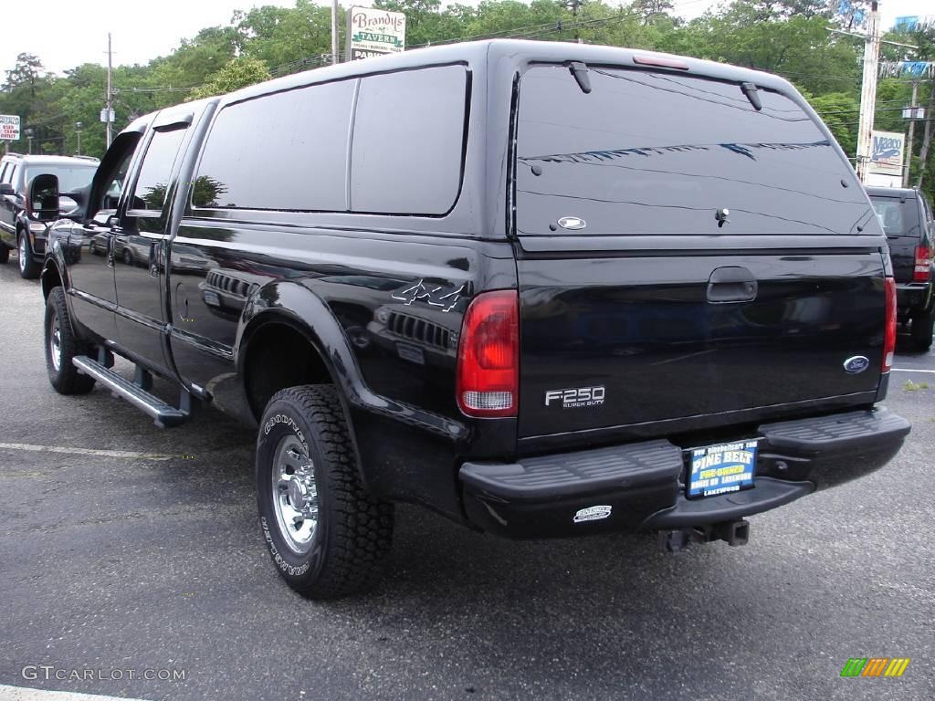 2004 F250 Super Duty XLT Crew Cab 4x4 - Black / Medium Flint photo #5