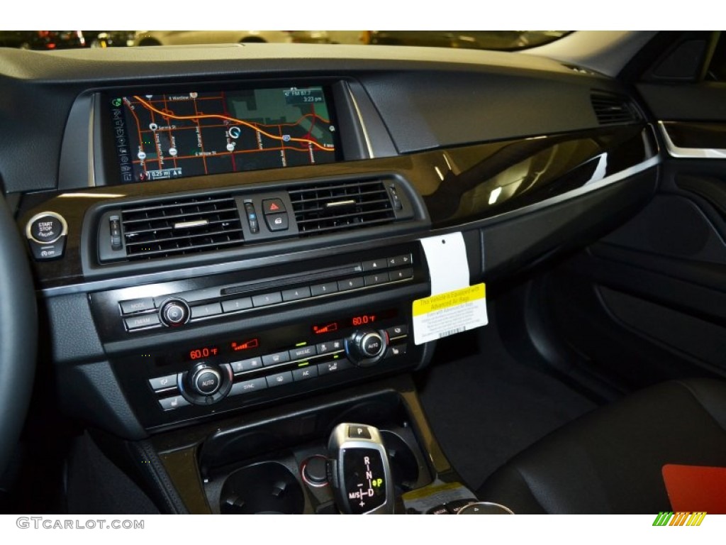 2015 5 Series 528i Sedan - Dark Graphite Metallic / Black photo #7