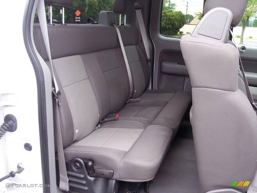 2005 F150 XLT SuperCab - Oxford White / Medium Flint Grey photo #46